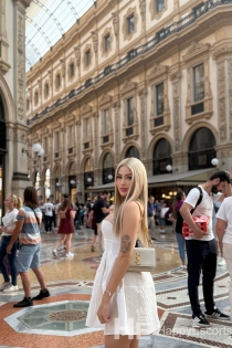 Chloe, Umri wa Miaka 20, Sion / Uswizi Wasindikizaji - 3