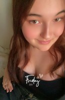 Reka Wittmann, 19 anos, Karlstad / Suécia Acompanhantes