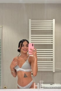 Miranda, 22 tuổi - 13