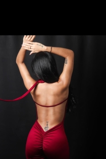 Sara, 19 éves, Ibiza/Spanyolország kísérők – 2