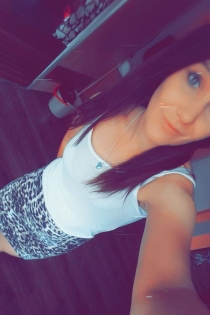 Cleo, Age 26, Escort in Leipzig / Germany - 3