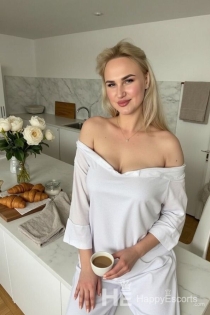 Mehtap, Età 25, Tirana / Escort Albania - 4