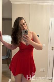 Clara, Age 24, Marseilles / France Escorts - 1