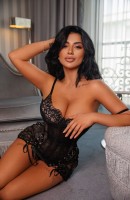 Anna, 26 éves, Bukarest / Románia Escorts