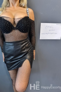Emel, Alter 34, Escort in Istanbul / Türkei - 5