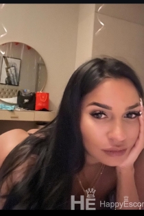 Karina, Age 27, Escort in Tirana / Albania - 3