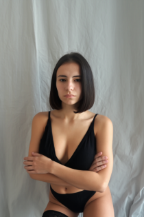 Asley, Alter 27, Escort in Tirana / Albanien - 3