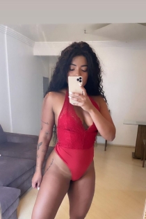 Gabi, 22 ans, Paris / France Escortes - 4
