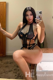 Berta, Alter 24, Escort in Bukarest / Rumänien - 1