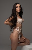 Antonella, Age 31, Escort in Dubai / UAE