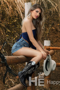 Irem, 21 éves, Belgrád/Szerbia kísérők – 10