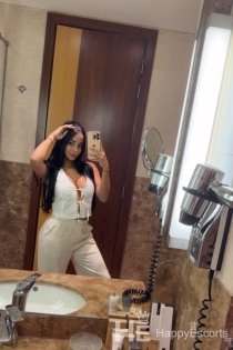 Valentina, Miaka 26, Dubai / UAE Wasindikizaji - 9