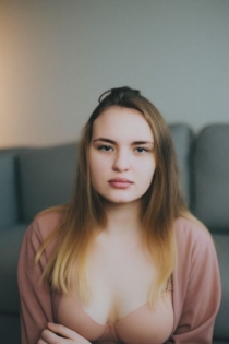 Berrakl, 22 ans, Tirana / Albanie Escortes - 3
