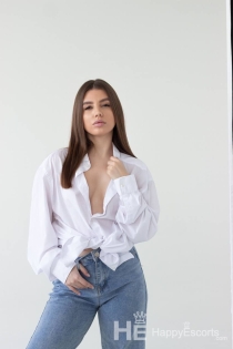 Yudella Berg, Alter 20, Escort in Dubai / VAE - 1