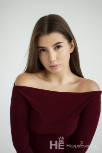 Yudella Berg, Age 20, Escort in Dubai / UAE - 5