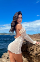 Evie, Age 25, Escort in Tirana / Albania