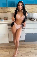 Ambar, 22 år, Milano / Italia Eskorter