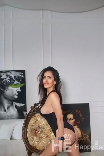 Jasmin, 23 let, Zagreb / Hrvaška Spremljevalke - 7