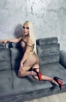 Lora, Age 28, Escort in London / United Kingdom
