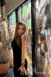 Yana, Alter 23, Escort in Tirana / Albanien - 3