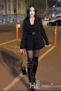 Elisa, Alter 22, Escort in Tirana / Albanien - 1
