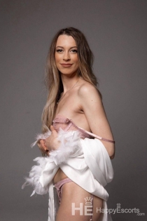 Lera, 20, Jerevan/Armenia Escorts - 2