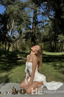 Elizabeth, 21 años, Budapest / Hungría Escorts - 3