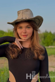 Levy, Age 27, Escort in Tirana / Albania - 3