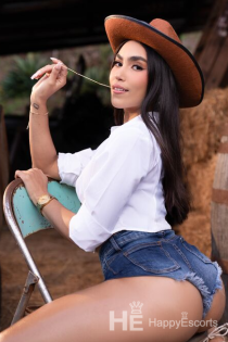 Ninna, Alter 27, Escort in Tirana / Albanien - 1