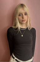 Loretta, Age 21, Escort in Tirana / Albania