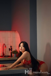 Elza, Age 25, Escort in London / United Kingdom - 8