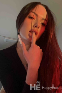 Andrea, 20 let, Tirana / Albánie doprovod – 1