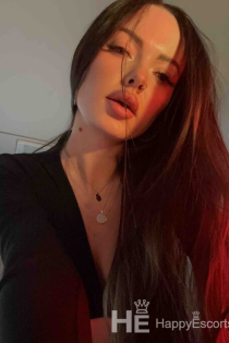 Andrea, 20 let, Tirana / Albánie doprovod – 2