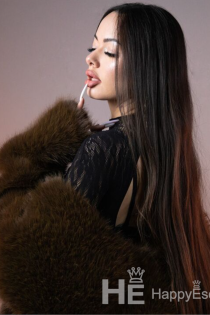 Andrea, 20 let, Tirana / Albánie doprovod – 5