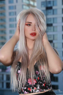 Carla, 21 anni, Tirana / Albania Escort - 1