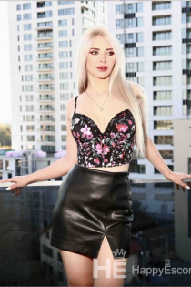 Carla, 21 anni, Tirana / Albania Escort - 10
