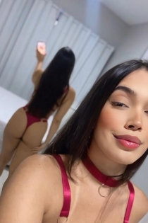 Maya, 24 let, Berlín / Německo Doprovod - 6