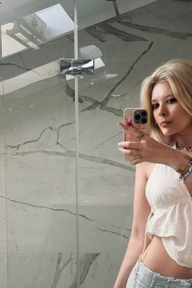 Salira, 23 år, Tirana / Albanien Escorts - 1