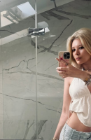 Salira, Age 23, Tirana / Albania Escorts