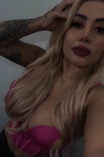 Mia, Age 35, Escort in London / United Kingdom - 4