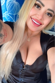 Mia, Age 35, Escort in London / United Kingdom - 6