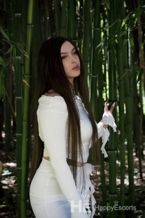 Adel, 19 let, Tbilisi / Georgia Escorts – 2