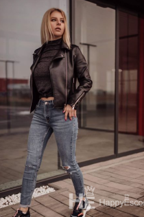 Defne, 20 år, Tirana / Albania Eskorte - 6