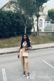 Bela, Alter 24, Escort in Wien / Österreich - 3
