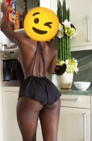 Nanaj, Age 36, Escort in Windhoek / Namibia