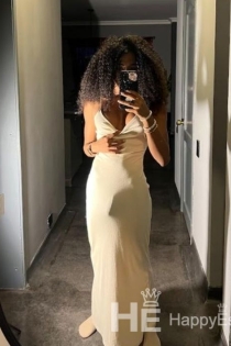 Gloria, Alter 30, Escort in Annecy / Frankreich - 1