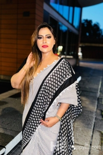 Nandini, 34 éves, London / Egyesült Királyság Eskortok - 6