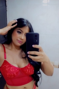 Luciana, 24 let, Tirana / Albánie Escorts - 1