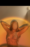 Hana, 22 ans, Paris / France Escortes