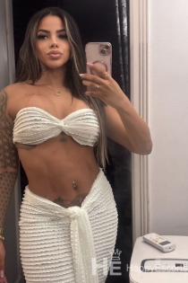 Issabela, 23 ans, Paris / France Escortes - 3